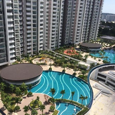 Putrajaya Dwiputra 6 Plus 1 Pax Blissful Fully Air-Con Suite Bagian luar foto