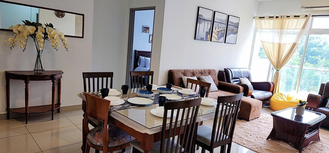 Putrajaya Dwiputra 6 Plus 1 Pax Blissful Fully Air-Con Suite Bagian luar foto